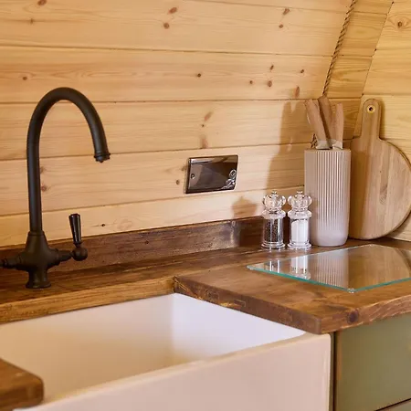 The Coppice Tatil Evi